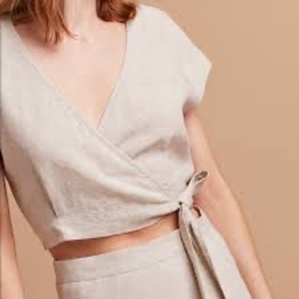 Wilfred Aritzia Aimee Linen Wrap Blouse Oatmeal Beige Crop Top XS NWT